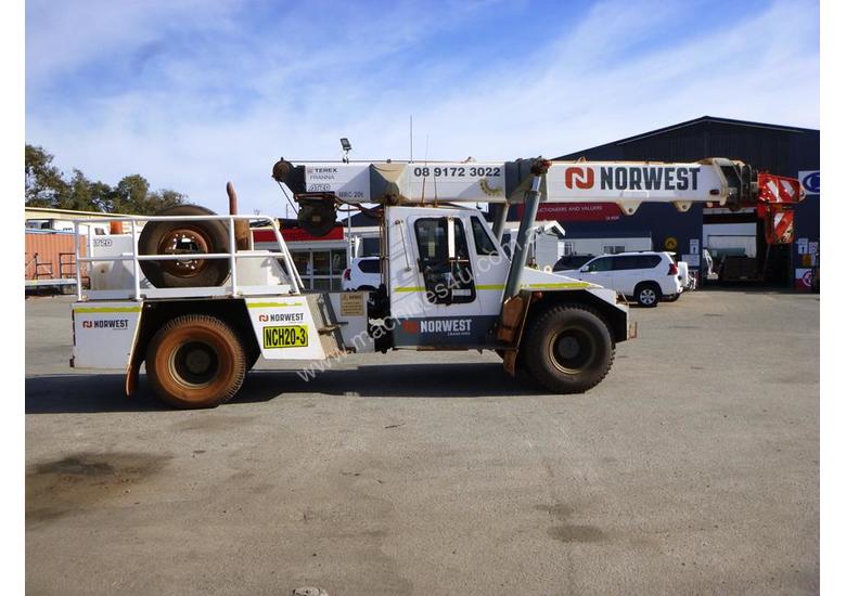 caption 2006 Terex Franna AT-20 Articulated Mobile Crane (NCH20-3)