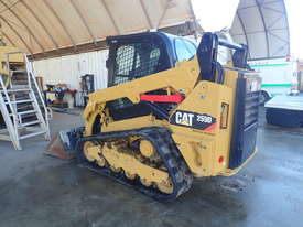 2014 CATERPILLAR 259D COMPACT TRACK LOADER - picture1' - Click to enlarge
