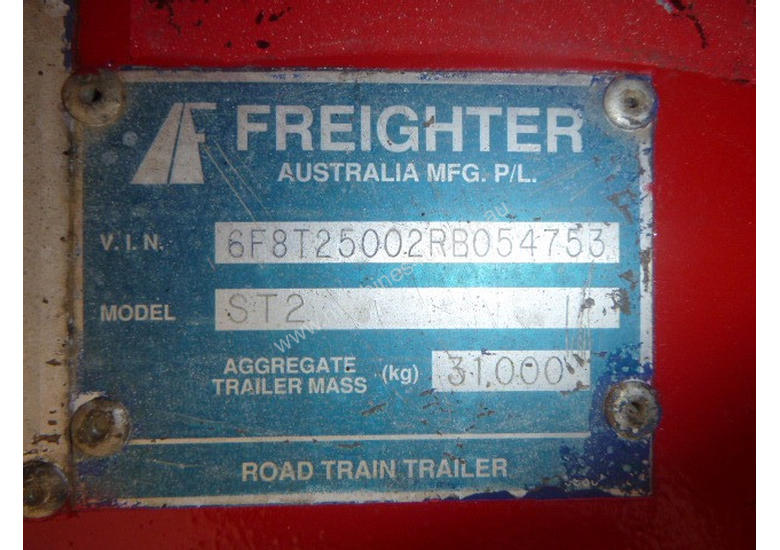 caption Freighter Semi Drop Deck Trailer