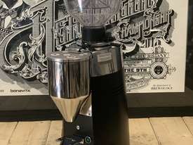 MAZZER KONY ELECTRONIC SILVER, BLACK AND WHITE BRAND NEW ESPRESSO COFFEE GRINDER - picture0' - Click to enlarge