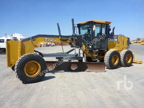 JOHN DEERE 770G Motor Grader