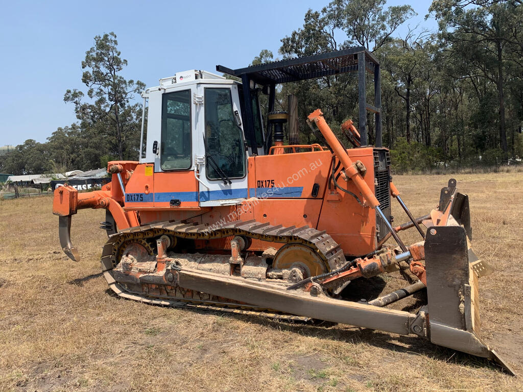 Used Hitachi Hitachi DX175 Std TrackedDozer Dozer Dozer in , Listed