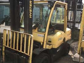 4.0T Diesel Counterbalance Forklift - picture0' - Click to enlarge