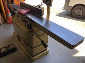 Powermatic 8” Helical Head Jointer - picture2' - Click to enlarge