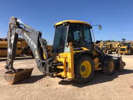 Volvo BL71B Backhoe  - picture1' - Click to enlarge