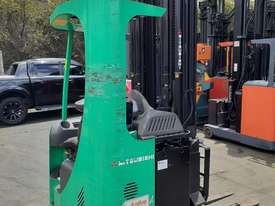 High Reach truck 7500mm 1800KG Mitsubishi Great Valve - picture0' - Click to enlarge