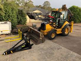 CAT 432E IT Tool Carrier, BackHoe Loader, JIB, FORK, Quick H 4in1, 4WD Extendahoe with Tilt Bucket  - picture0' - Click to enlarge