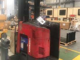Used 1590kg Raymond Reach Truck - picture0' - Click to enlarge