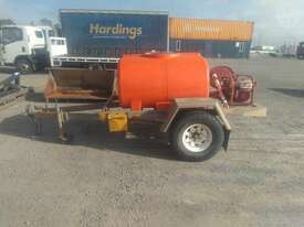 Rapid Spray Water Cartage - picture2' - Click to enlarge