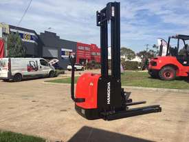 Brand New Hangcha 1.4 Ton Electric Stacker  - picture0' - Click to enlarge