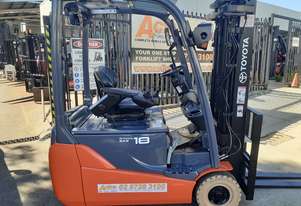 ACTIVE FORKLIFTS - Electric Forklift For sale Toyota 8 Series 2012 Model Container entry 4300mm lift