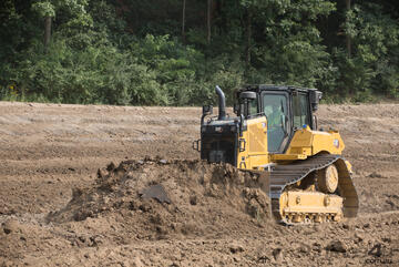 Caterpillar   D6 DOZER