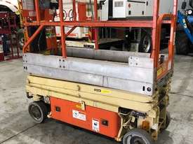 JLG 19ft Electric Scissor Lift - picture0' - Click to enlarge