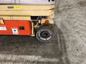 JLG 19ft Electric Scissor Lift - picture1' - Click to enlarge