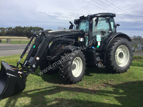 Valtra  N124H FWA/4WD Tractor