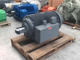 280 kw 375 hp 8 pole 740 rpm 415 volt Foot Mount 400 frame POPE AC Squirrel Cage Electric Motor - picture0' - Click to enlarge