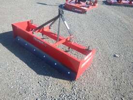 Box Blade BBX72 1.8m Red - picture0' - Click to enlarge