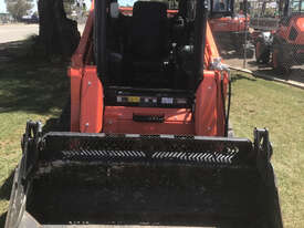 Kubota SVL75 Skid Steer Loader - picture0' - Click to enlarge