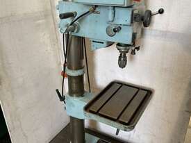 Strands (Sweden) S-32ME Geared Head Drill with power feed - picture1' - Click to enlarge
