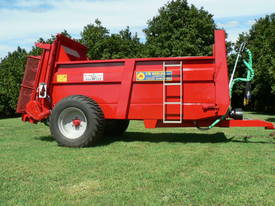 Manure/Compost/Lime M60 Spreader - picture2' - Click to enlarge