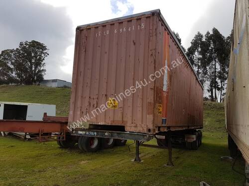 JUMBO HI-CUBE CONTAINER ON TRAILER