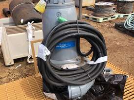 Submersible Slurry Pump - picture2' - Click to enlarge