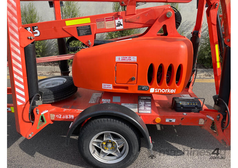 Used 2010 snorkel MHP13 35 Access Equipment in , Listed on Machines4u