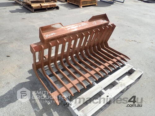 1400MM RAKE BUCKET TO SKID STEER