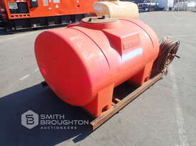 SILVAN 900 LITRE WATER TANK - picture0' - Click to enlarge