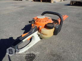 PALLET COMPRISING OF 3 X STIHL HEDGE TRIMMERS (1X PARTS) & 1 X STIHL MS200 CHAINSAW (PARTS ONLY) - picture2' - Click to enlarge