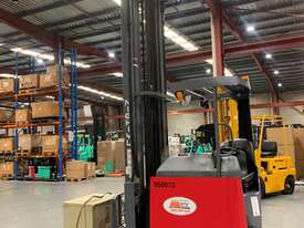 Nichiyu RBRF20 High level reach truck - picture0' - Click to enlarge