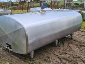 STAINLESS STEEL TANK, MILK VAT 3000lt - picture2' - Click to enlarge