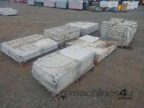 Qty of 600mm x 600mm Tiles (5 Pallets), Qty of 600mm x 600mm & 300mm x 600mm Tiles (1 Pallet)