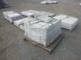 Qty of 600mm x 600mm Tiles (5 Pallets), Qty of 600mm x 600mm & 300mm x 600mm Tiles (1 Pallet) - picture0' - Click to enlarge