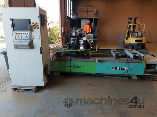 CNC Router Biesse Rover 321R