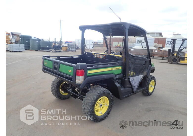 caption 2018 JOHN DEERE XUV865M GATOR 4X4 UTILITY VEHICLE