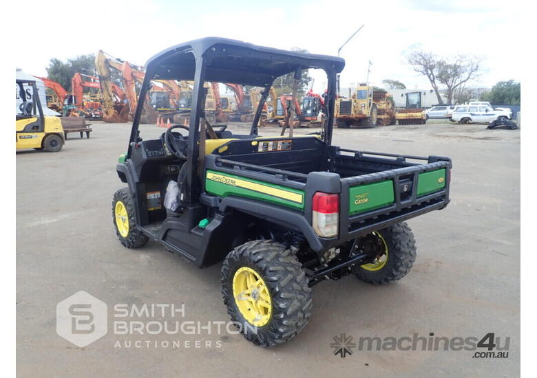 caption 2018 JOHN DEERE XUV865M GATOR 4X4 UTILITY VEHICLE