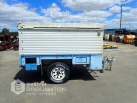 CUSTOM BUILT SINGLE AXLE POP UP CAMPER - picture0' - Click to enlarge