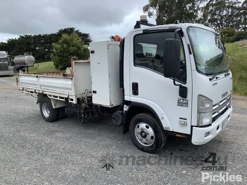 2008 Isuzu NPR 275 MWB