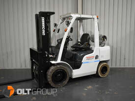 Unicarriers Nissan UG1F2A30DU 3 Tonne Forklift with Fork Positioner Container Mast 2017 Series - picture0' - Click to enlarge