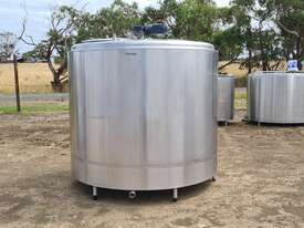 STAINLESS STEEL TANK, MILK VAT 4800lt - picture0' - Click to enlarge