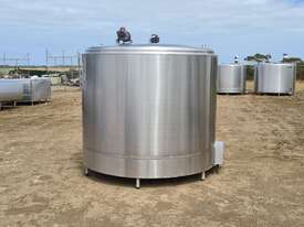 STAINLESS STEEL TANK, MILK VAT 4800lt - picture1' - Click to enlarge