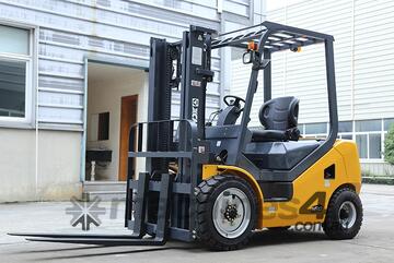 XCMG 3.5T Diesel Forklift - Featuring the Yanmar 4TNE98 Engine With Warranties Include