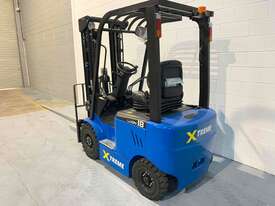 1.8t Xtreme Lithium Electric Forklift w/ Carpet Pole - picture1' - Click to enlarge