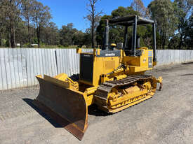 Komatsu D31E-18 Std Tracked-Dozer Dozer - picture1' - Click to enlarge