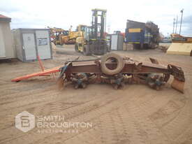 1998 BURNS ENGINEERING DOL200 TRI AXLE CONVERTER DOLLY - picture2' - Click to enlarge