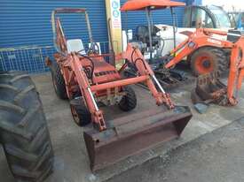 Kubota TL420 - picture0' - Click to enlarge