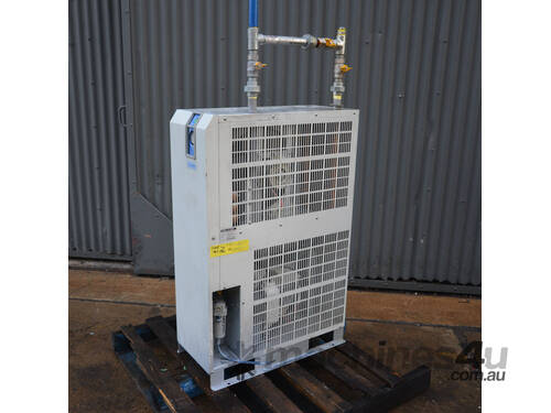 SMC Refrigerated Compressed Air Dryer IDU22E-30 4.2A 22kW R407C