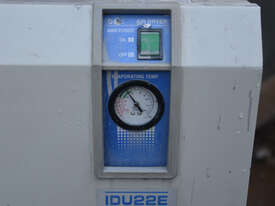 SMC Refrigerated Compressed Air Dryer IDU22E-30 4.2A 22kW R407C - picture1' - Click to enlarge