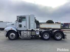 2015 Kenworth T359 - picture1' - Click to enlarge